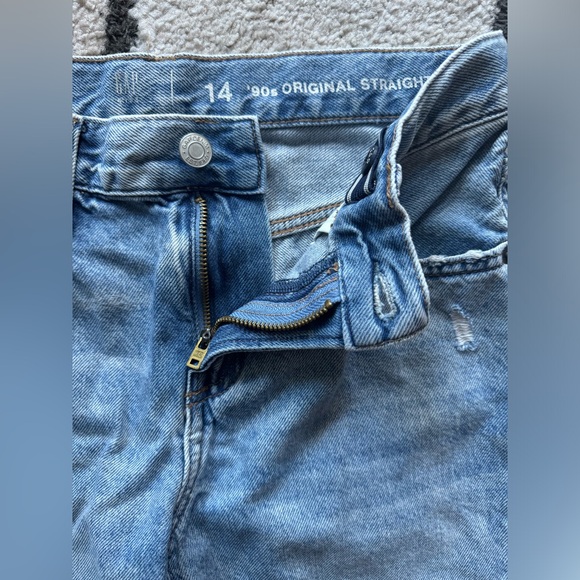 GAP Kids Mid Rise '90s Straight Jeans - Picture 6 of 7